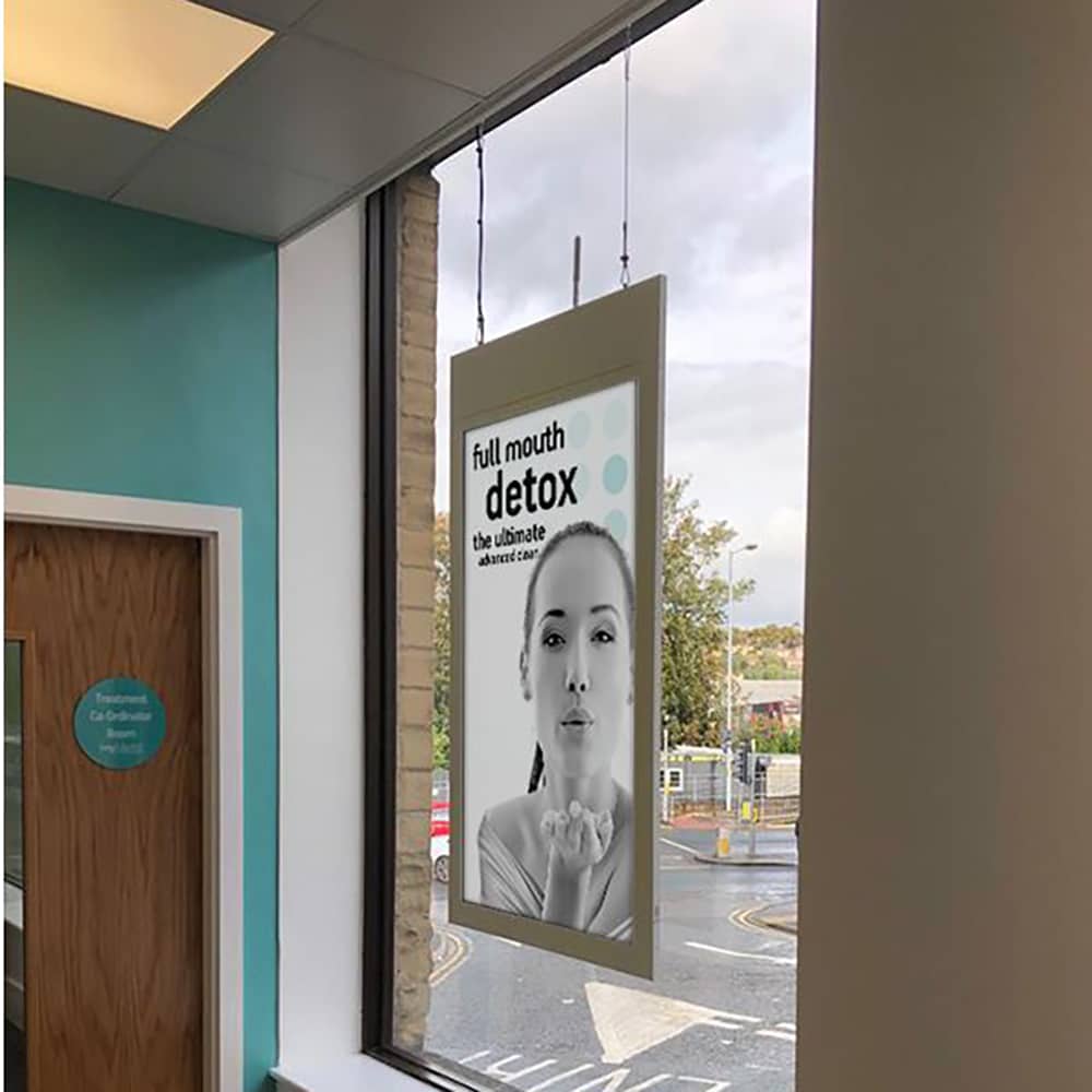 Double Sided Hanging Digital Display Advertising Screen for Windows